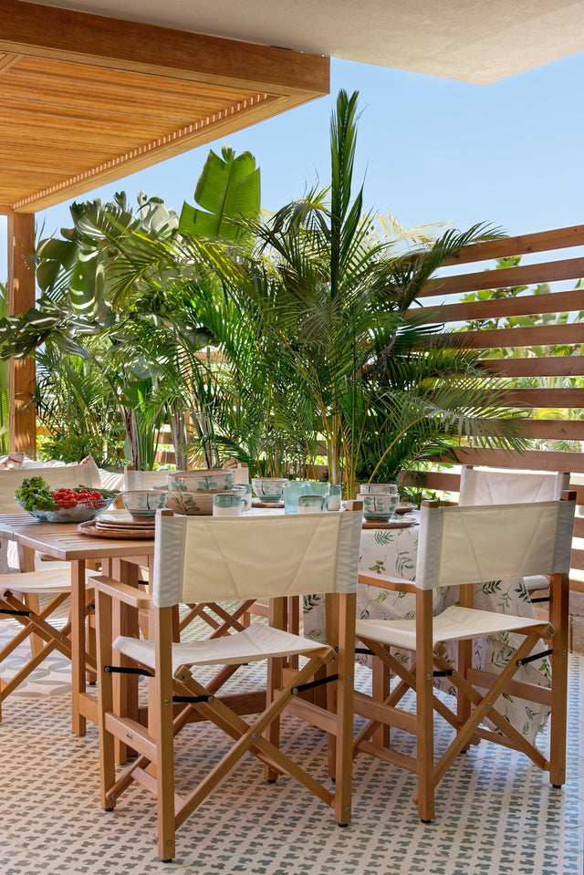 The Art of Summer Hosting: Why the Best Gatherings Feel Effortless